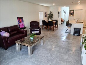 533 Sea Turtle Ln in Haines City, FL - Building Photo - Building Photo