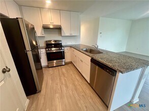 3027 Shore Lark in Canyon Lake, TX - Building Photo - Building Photo