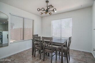 16006 W Lincoln St in Goodyear, AZ - Building Photo - Building Photo