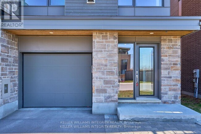 157 Boundstone Way in Ottawa, ON - Building Photo - Building Photo