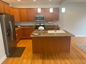 21211 82nd Pl W in Edmonds, WA - Building Photo - Building Photo