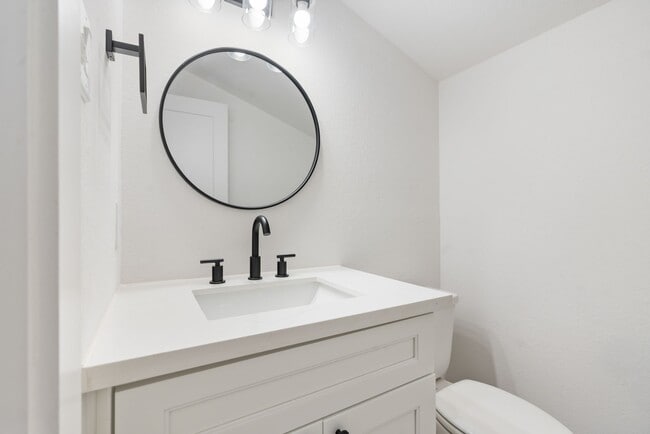 property at 868 E 35th St