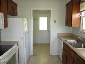 917 Ryan Dr in Clarksville, TN - Building Photo - Building Photo