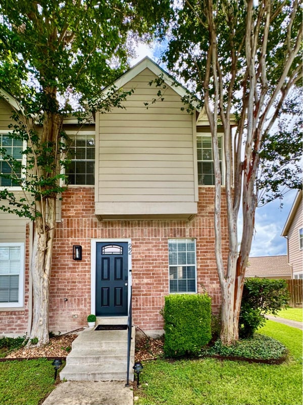 property at 22 Cross Canyon