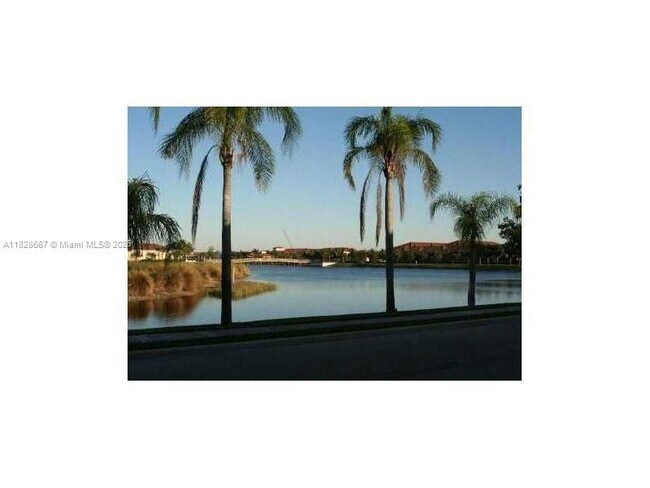 2494 Centergate Dr in Miramar, FL - Building Photo - Building Photo