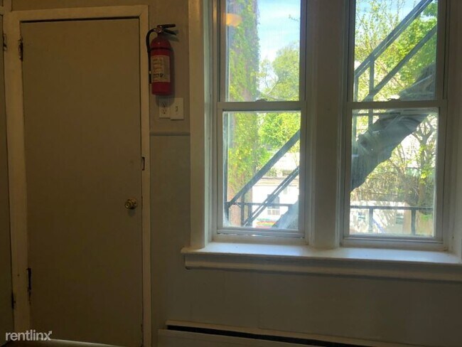 415 Ocean Ave in Jersey City, NJ - Building Photo - Building Photo
