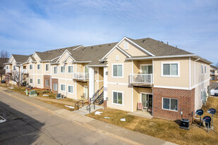 The Vineyards at Carman Estates Apartments