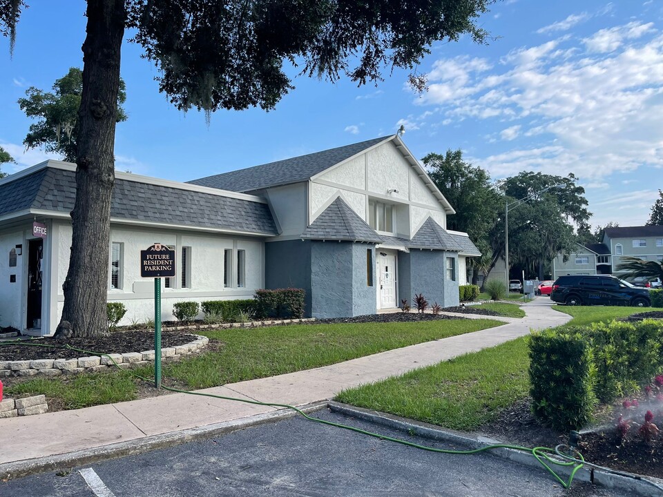 Cielo at Normandy in Jacksonville, FL - Foto de edificio