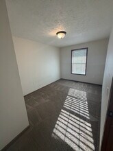 24 Central B in Bozeman, MT - Building Photo - Building Photo