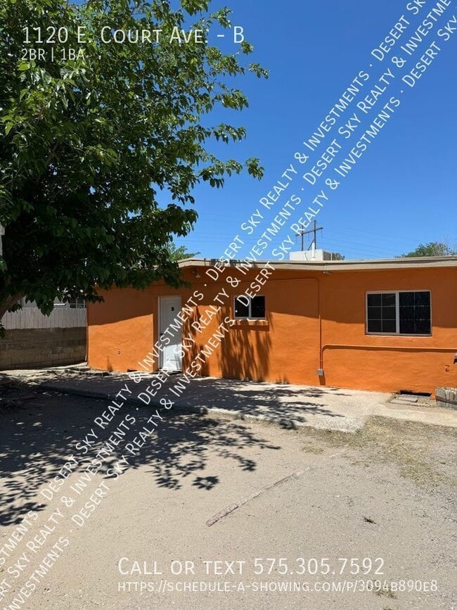 1120 E Court Ave