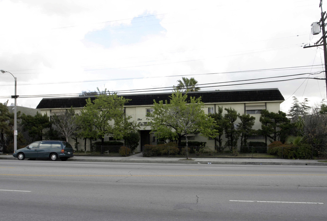 Demille Apartments in North Hollywood, CA - Building Photo