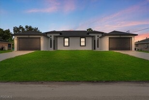 134 Harold Ave S in Lehigh Acres, FL - Building Photo