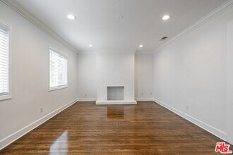 1316 Mariposa Ave in Los Angeles, CA - Building Photo - Building Photo