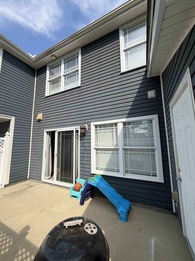 4140-41U1 Kittrell Farms Dr in Greenville, NC - Building Photo - Building Photo