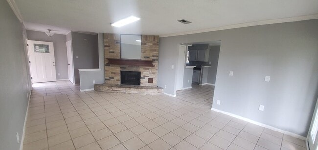 property at 11315 Lands End Cir