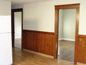 34 Shamrock St in Worcester, MA - Building Photo - Building Photo