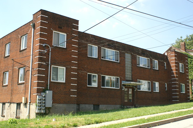 Barron Hall in McKeesport, PA - Building Photo - Building Photo