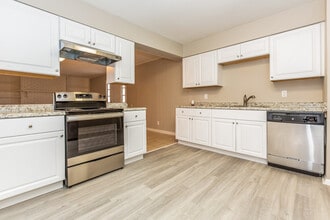 304 Beard St SW in Decatur, AL - Building Photo - Building Photo