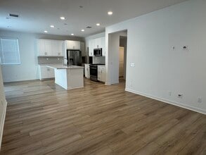 16216 Hollyhock Ave in Chino, CA - Building Photo - Building Photo