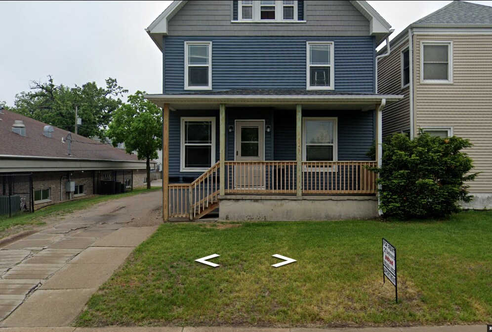 1231 2nd Ave SE, Unit Apartment in Cedar Rapids, IA - Building Photo