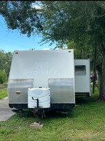 613 N Eye St in Harlingen, TX - Building Photo