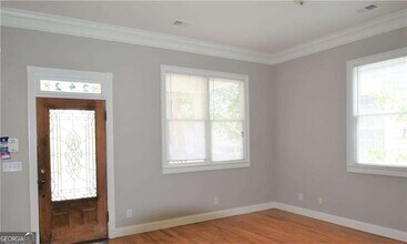 242 Dodd Ave SW in Atlanta, GA - Building Photo - Building Photo