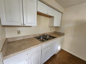 701 SW 67th Terrace in Gainesville, FL - Building Photo - Building Photo