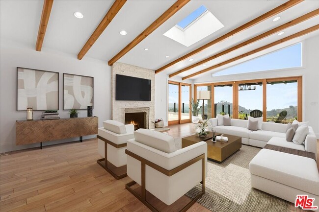 property at 2255 Westridge Rd