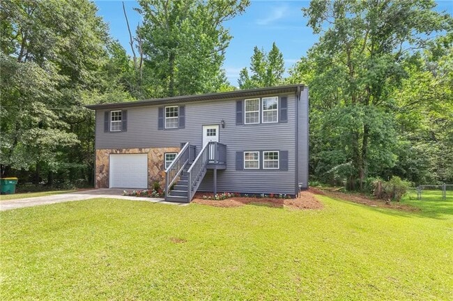 6906 Shangrila Way in Riverdale, GA - Building Photo - Building Photo