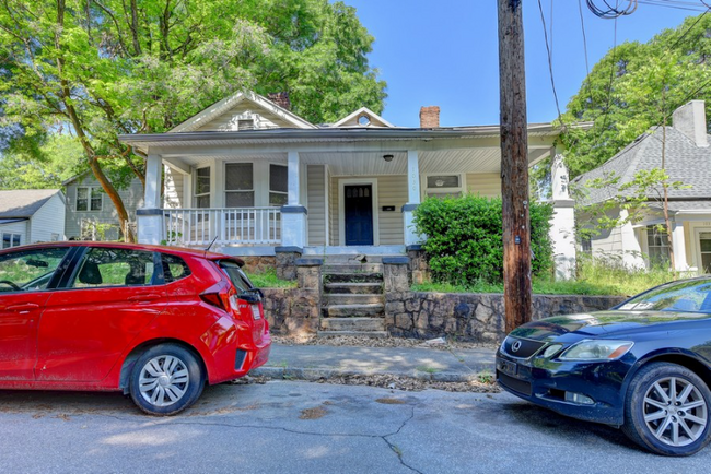 1030 McMillan St NW in Atlanta, GA - Building Photo - Building Photo