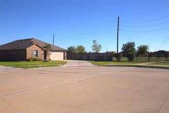 1719 Chase Anchor Ct in Richmond, TX - Building Photo - Building Photo