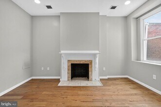 4420 Chestnut St in Philadelphia, PA - Building Photo - Building Photo