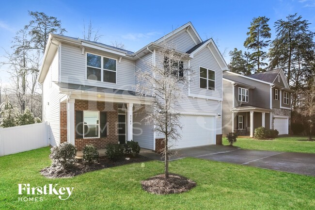 9343 Sloan Forest Dr in Charlotte, NC - Foto de edificio - Building Photo