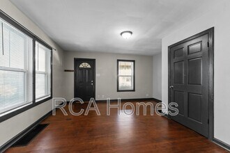 1613 Pleasant St in Indianapolis, IN - Building Photo - Building Photo