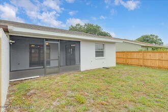815 Angela Ave in Rockledge, FL - Foto de edificio - Building Photo