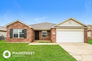 7601 Lipizzan Rd in Oklahoma City, OK - Building Photo