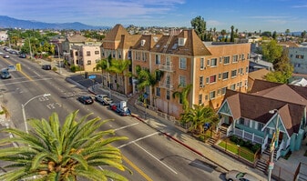 Soto Rose Apartments in Los Angeles, CA - Building Photo