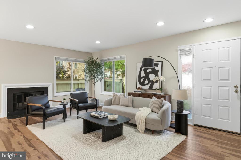 20 Lea Pond Ct in Montgomery Village, MD - Building Photo