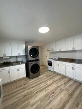 48 Liberty St, Unit 2W in Middletown, CT - Building Photo - Building Photo