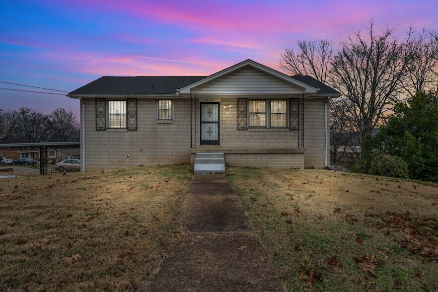 3336 Panorama Dr in Nashville, TN - Building Photo