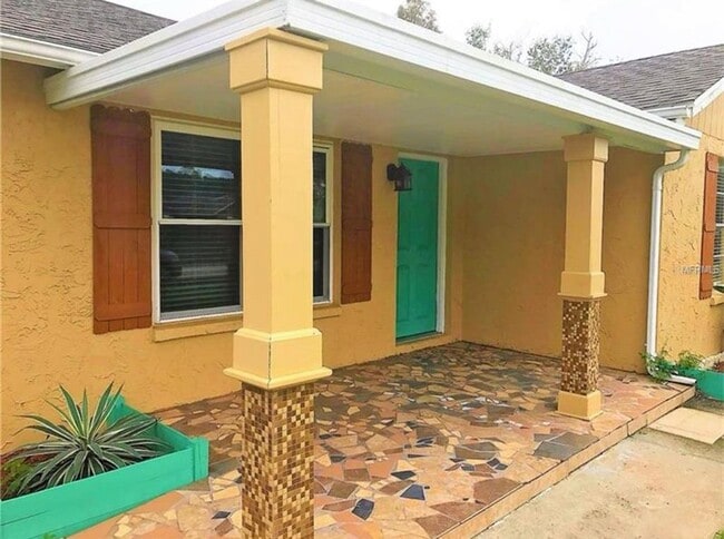7200 Jenner Ave in New Port Richey, FL - Building Photo - Building Photo