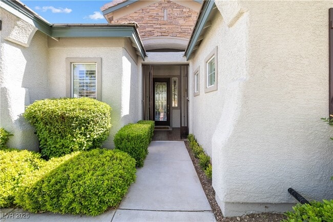 property at 10520 Narra Pl