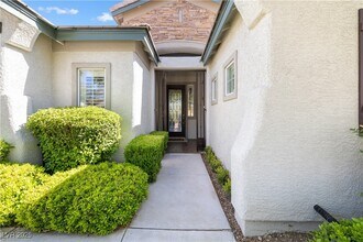 10520 Narra Pl in Las Vegas, NV - Foto de edificio - Building Photo