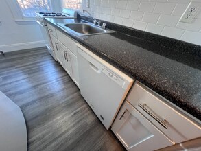 1626 Commonwealth Ave in Boston, MA - Foto de edificio - Building Photo