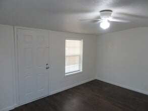 237 Helen Ave in Panama City, FL - Building Photo - Building Photo