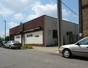 Cleveland Compound Student Housing in Cleveland, OH - Building Photo - Building Photo