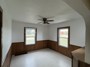 7555 Finzel Rd in Whitehouse, OH - Building Photo - Building Photo