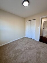 1290 Islip Ave, Unit Unit 2 in Brentwood, NY - Foto de edificio - Building Photo