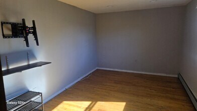 1723 41st St in North Bergen, NJ - Building Photo - Building Photo