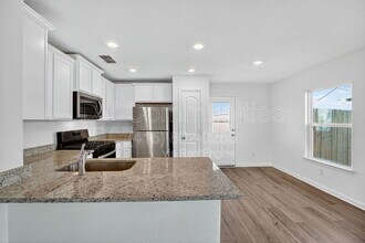 582 Gabbro Gdns in Maxwell, TX - Building Photo - Building Photo